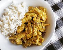 With a little forward planning, you won't even have to think about cooking for days. Healthy High Protein Coronation Chicken Recipe Quick Lunch Recipes Super Healthy Recipes Coronation Chicken Recipe