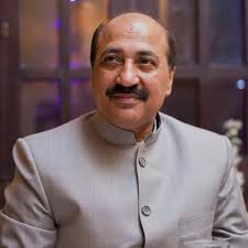 Sunil Dang's Instagram, Twitter & Facebook