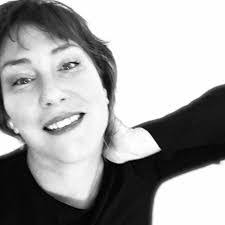 Karin Richards's Instagram, Twitter & Facebook