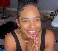 No make-up, no problem! 🤩 WWE women, all-natural.