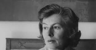 Eileen Simpson's Instagram, Twitter & Facebook