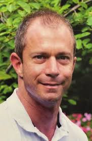 Keystone's Jay Murphy becomes rock star at making guitars