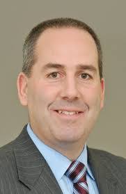 Scott Lennon's Instagram, Twitter & Facebook