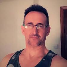 MADRID sois los mejores!!! ♥️♥️♥️ Muchas gracias!!! Vamos a darlo todoooooo  ✨ #mercheabretumenteahora