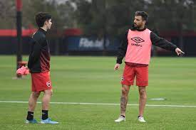 Luciano césar cingolani (born 6 april 2001) is an argentine professional footballer who plays as a winger for newell's old boys. Newell S Old Boys English On Twitter Learning From The Best Ignacio Scocco Gives A Few Tips And Pointers In Training To Young Attacker Luciano Cingolani Https T Co Mbun6ibipz