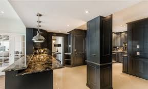 Free shipping on eligible orders veuillez vous connecter à votre compte afin de profiter de vos rabais en ligne. P K Subban Selling Condo In Downtown Montreal Sports Illustrated