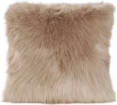 Explore a massive range of faux fur cushions and throws and register for a trade account with cimc to access our competitive trade prices. Winter Home Prairie Wolf Faux Fur Cushion Interismo Online Shop Global