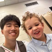 Gia Evans's Instagram, Twitter & Facebook