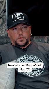 Jason Aldean's First Stage: VFW Hall in Macon, GA