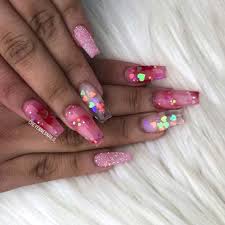 Double black buffalo check heart with red swag wreath. Cute Red Valentines Day Coffin Nails Nail And Manicure Trends