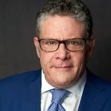 Jonathan Halperin's Instagram, Twitter & Facebook