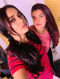 Surbhi Jyoti with her best friend Shruti Rai 😘 #SurbhiJyoti