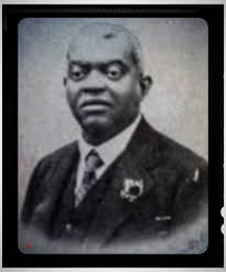 Oprah Winfrey maternal ancestor was a Kpelle woman from Liberia. She was  taken to South Carolina as a slave from Liberia West Africa, There they  showed the Americans how to plant rice.