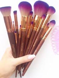 Search Campuses Back Sections Back Career Love Fashion Beauty News Opinion Entertainment Life Health High Scho Makeup Obsession Makeup Brushes Makeup Brush Set