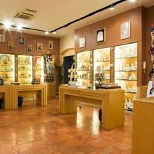 Articoli religiosi.net è il primo negozio online di articoli religiosi che vende solo prodotti made in italy. á… Domus Artis A Roma Rm Orari Apertura E Mappa