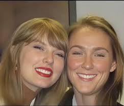 Taylor with Kylie !!!❤️❤️🥴