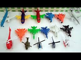 Jika anda tidak menginginkan miniatur lagi, anda boleh memberi miniature sebagai mainan. Koleksi Mainan Pesawat Terbang Helikopter Dan Pesawat Tempur Youtube