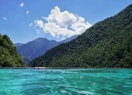 理县古尔沟华美达温泉度假酒店】周末不加价￥699抢价值2052别墅大床房住宿1间1晚，壮丽阿坝山景，领略“小瑞士”-LU趣户外_摄影旅拍团建定制_户外旅行网