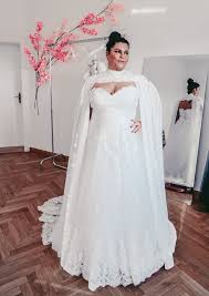 Brautkleider └ hochzeit & besondere anlässe └ spezielle anlässe └ kleidung & accessoires alle kategorien antiquitäten. Plus Size Brautkleid Brautmode 2020 Curvy Braut A Linie Spitze Brautkleider Fur Mollige Grosse Grossen Brautmode Brautkleid Kaufen Kleider