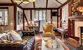 One of the most striking spaces in the mansion is absolutely the dining room. 15 Mansion Living Room Ideas Overflowing With Sophistication Home Design Lover