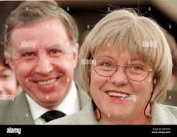 Ulster mo mowlam hi-res stock photography and images