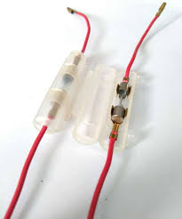 Med certificerede specialister inden for mekanisk sikring, elektronisk overvågning og mobilsikring samt en. Jual Rumah Sekring Skring Tabung Botol Tempat Fuse Sikring Capsule Diameter 12mm Universal Mobil Dan Motor Online April 2021 Blibli