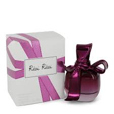 She writes artfully crafted original music and performs traditional/folk revival music of the 60's with her own flare. Nina Ricci Ricci Ricci Eau De Parfum Spray