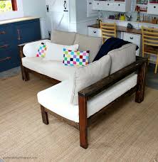 Diy pallet upholstered sectional sofa tutorial easy ideas. Impresionizmas Keliaujantis Prekybininkas Valgyti Vakariene Diy Sectional Sofa Griyawisatanusantara Com