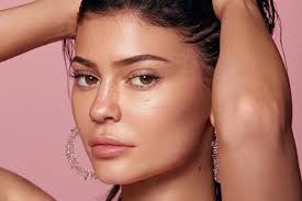 Aug 10, 1997 · kylie jenner is a famous american socialite, reality television star, model and fashion designer. Kylie Jenners Skin Care Brand Makes European Debut With Douglas
