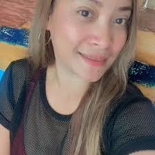 Helen Tippie's Instagram, Twitter & Facebook