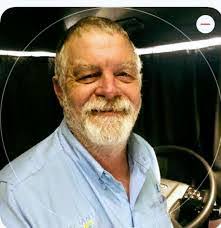 Jesse Poff's Instagram, Twitter & Facebook