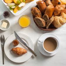 It is usually served at the guest's table but it can also be displayed as a buffet breakfast, where fruit juices, cereals and other classic products are displayed so that guests can help themselves. What Is A Continental Breakfast Kitchn