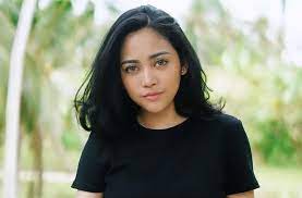 Awalnya rachel hanya mengonsumsi obat pelangsing racikan keluarganya ini sendiri. It Was Revealed That Rachel Vennya Had Sued For Divorce From Niko