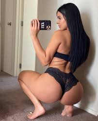 🍆 QueenTelic 🍆 on X: RT if you like Model: [ lily.adrianne.2 ]  t.cozqptXypJXG  X