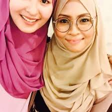 Wany hasrita terlalu memuja official minus one karaoke amp lyrics. Menahan Rindu Wany Hasrita Lirik