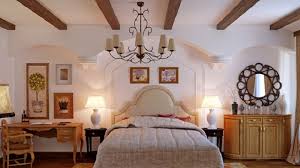 Utili consigli per acquistare online prodotti in stile shabby chic e country. Camere Da Letto Provenzali Alcune Idee Molto Chic Per La Zona Notte Archzine It