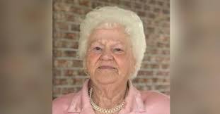 Earlene Pugh's Instagram, Twitter & Facebook