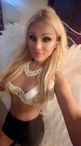 A Tryst With New York Escort Amanda London