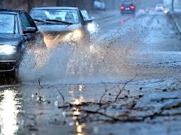 Sonst freundlich, mit etwas eintrübung durch saharastaub, und meist trocken mit einzelnen wärmegewittern am nachmittag in. Sabine Naht Wetterdienst Warnt Vor Unwetter Im Raum Leipzig