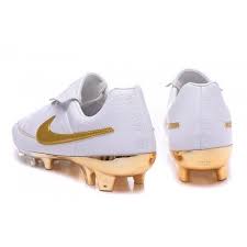 Nike Tiempo Chuteira De Campo Nike Tiempo R10 Ronaldinho Fg Mens Branco Dourado Nike Shoes Baby Shoes