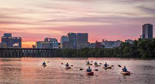 It has a total undergraduate enrollment of 3,161, its setting is suburban, and the campus size is 350 acres. Richmond Virginia Geschichte Kunst Und Kultur Visittheusa