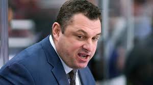 Maple Leafs grooming D.J. Smith to become an NHL head coach