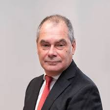 Richard Pike's Instagram, Twitter & Facebook