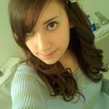 Melinda Clement's Instagram, Twitter & Facebook