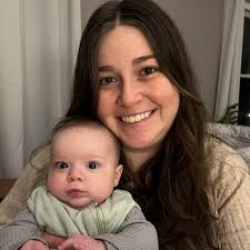 It was Amanda's first pregnancy, and she planned to have a vaginal birth.  Instead, she delivered her son Emmett via cesarean section at 35 weeks. At  a routine ultrasound, doctors noticed a