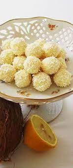 Jamaica No Bake Balls 2pots2cook Christmas Cake Pops Recipe Coconut Desserts Dessert Recipes Easy