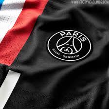 After coming together on an air jordan 5, psg could be the first club to play in football kits bearing the jumpman. Jordan Psg 19 20 Viertes Trikot Veroffentlicht Nur Fussball