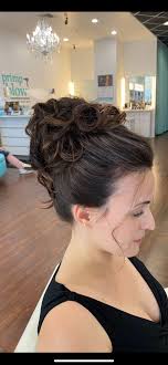 Exploring Life & Business with Francine Bogran of Primp and Blow Salon