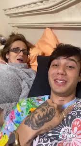 Team Yerandy o team Vivian 😅 pierdo de calle