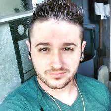 O despertar: Um romance Sobrenatural LGBT+ eBook : Grayson, Lucas,  Giendruczak, Lucas Samuel: Amazon.com.br: Livros